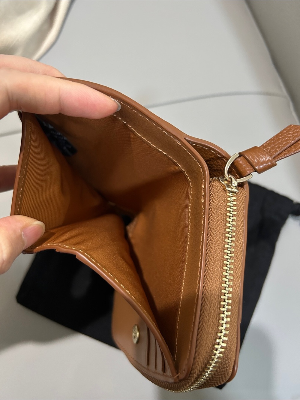 Quince Wallet - Picture 5 of 7